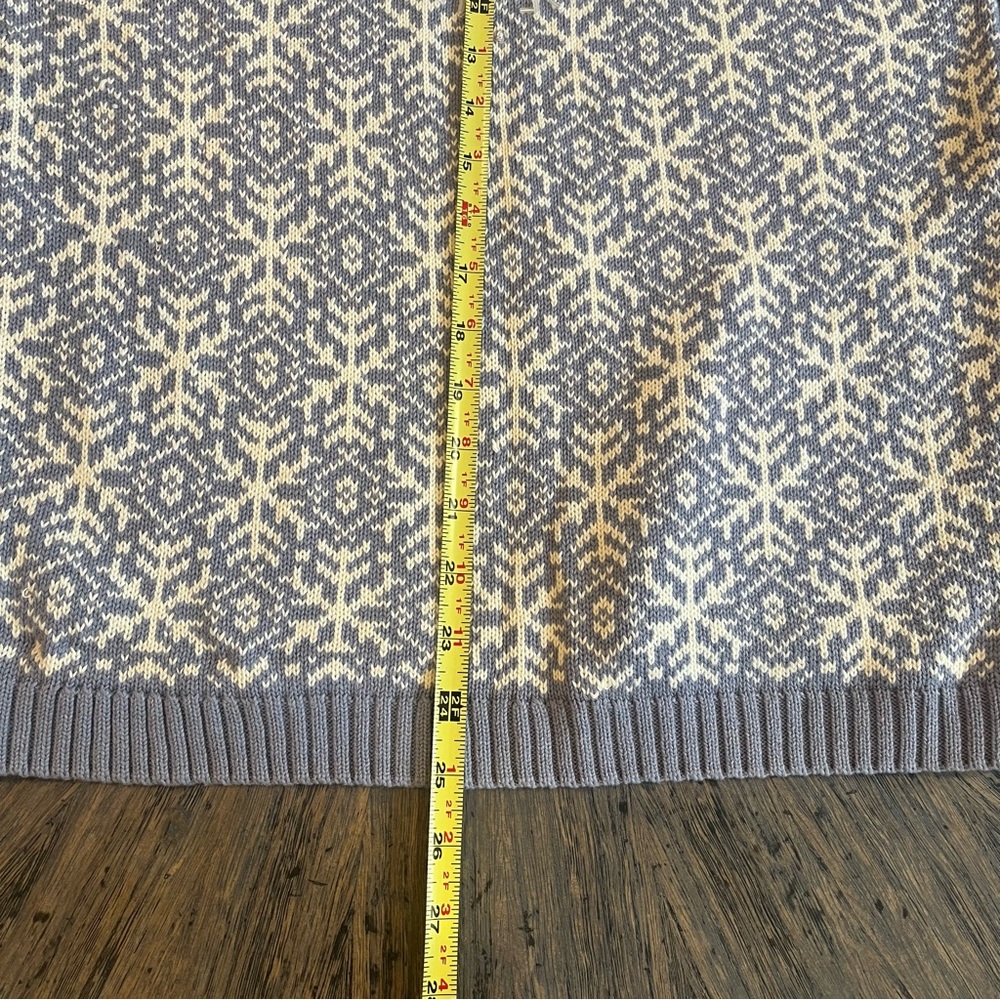 Lng Wovens Fair Isle Snowflake Bead & Sequin‎ Sweater Ice Blue White Mock Neck - Picture 6 of 9